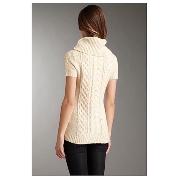 BCBGMaxAzria Cable Knit Sweater XXS - Picture 4 of 9